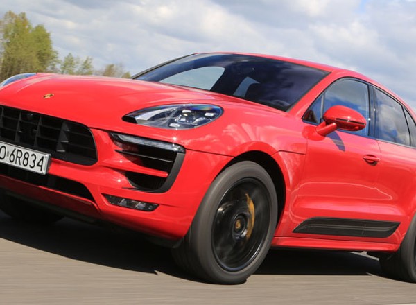 Porsche Macan GTS - czerwony alarm