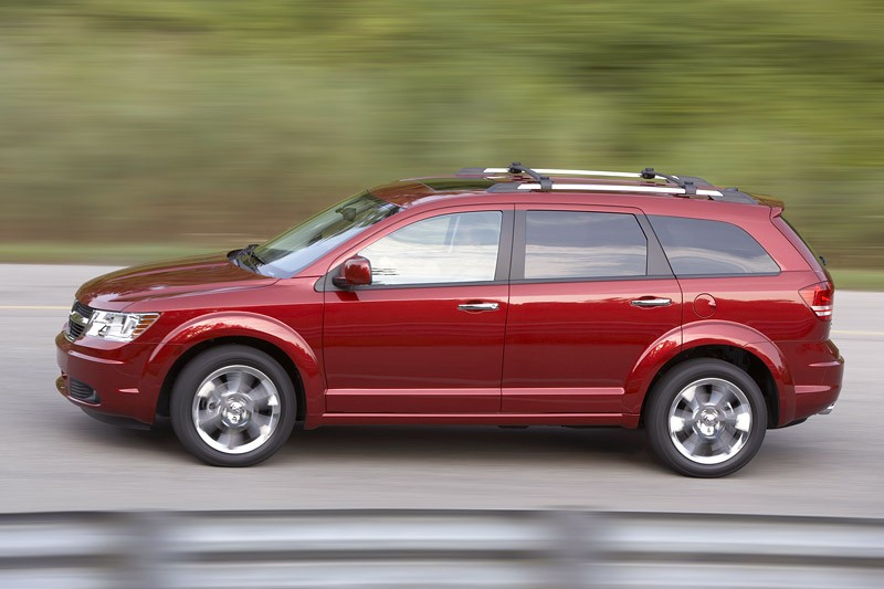 Genewa 2008: Dodge Journey - premiera europejskiej wersji produkcyjnej