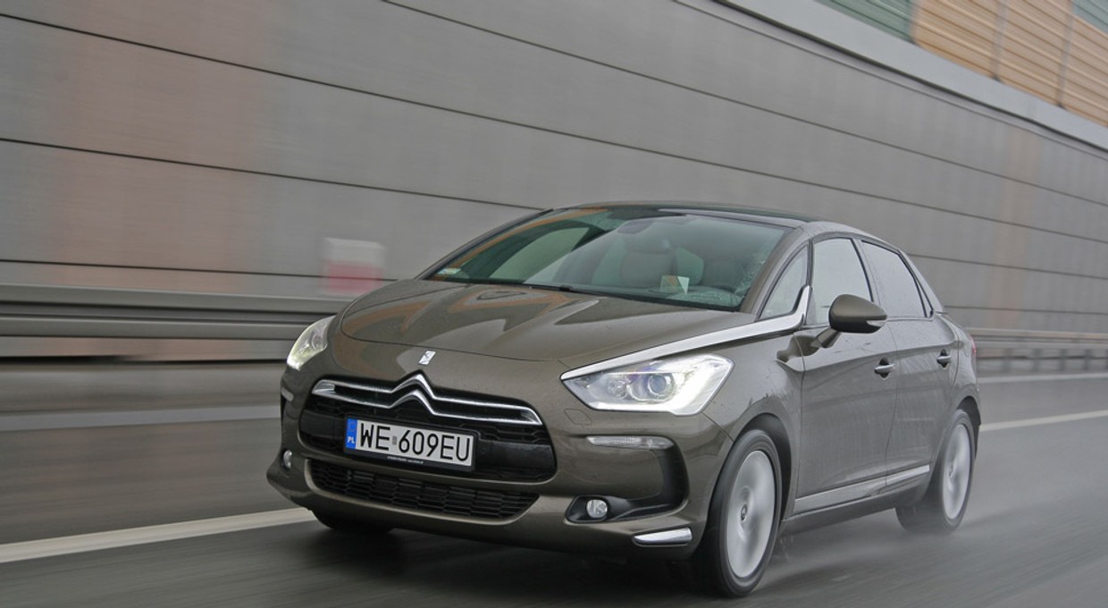 Test Citroena DS5 1.6 THP 200 Sport Chic: elegancka limuzyna