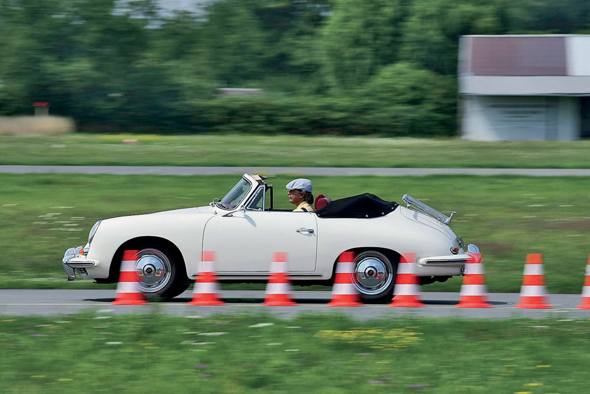 Mercedes 190 SL kontra Porsche 356 B - elegancja kontra ambicja