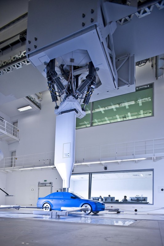 BMW: nowe centrum aerodynamiky (fotogaleria)