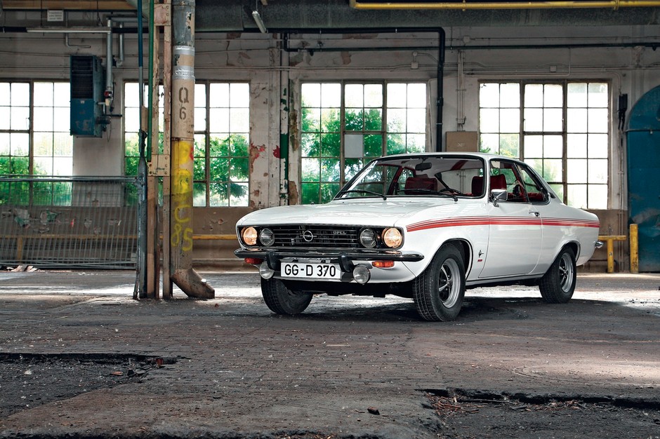 Opel Manta 1900