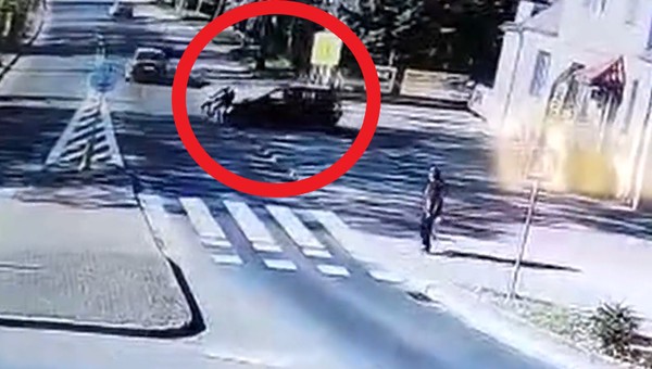 Samochód potrącił 83-letniego rowerzystę. Na chodniku! Obaj zostali ukarani [WIDEO]