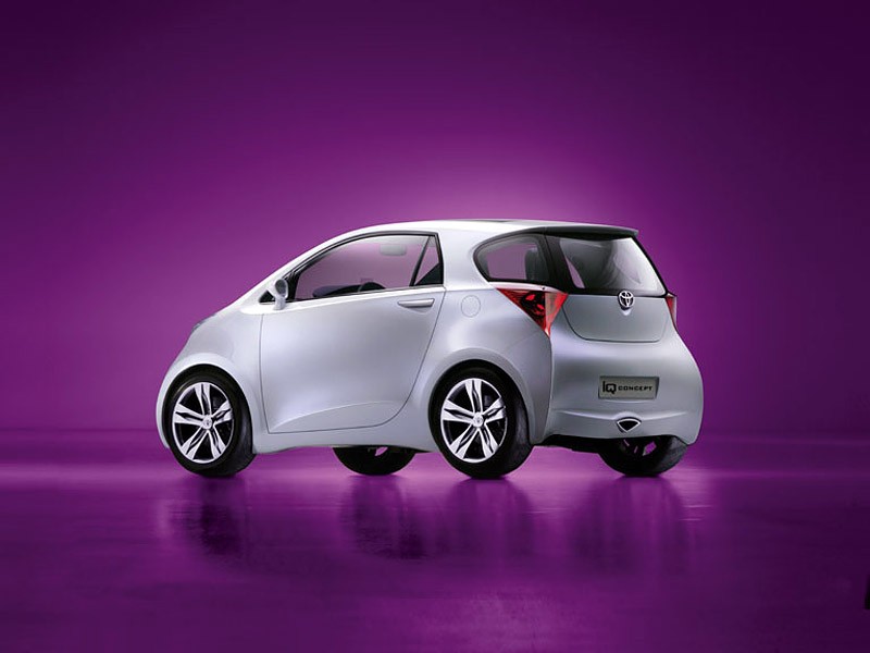 IAA Frankfurt 2007: Toyota iQ – jeszcze mniejsza niż Aygo