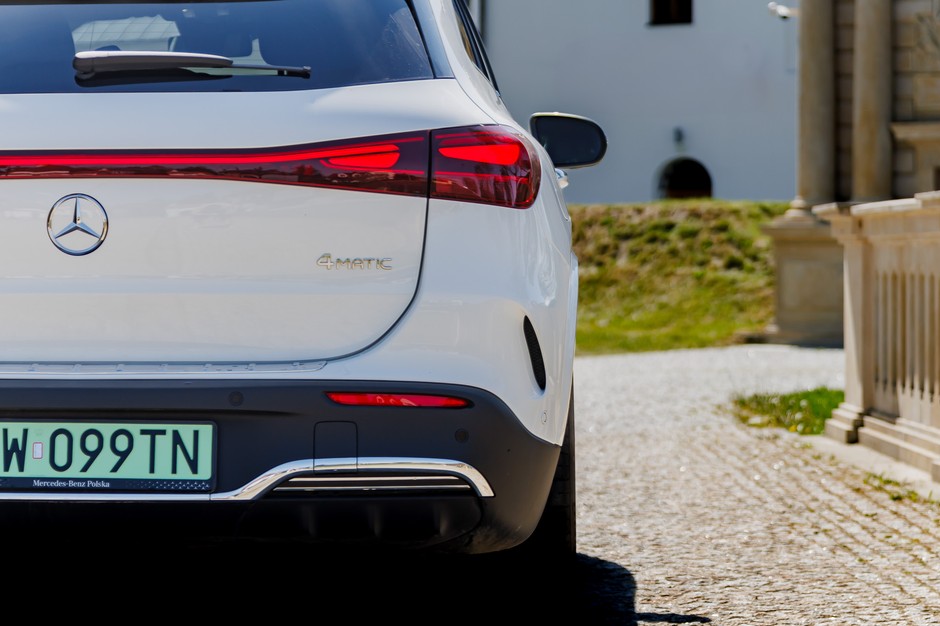 2024 Mercedes EQA