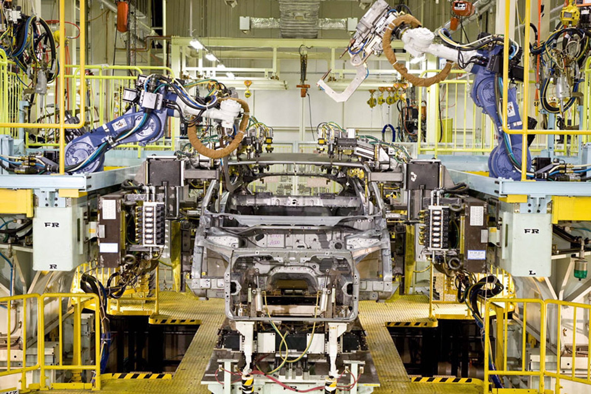 Honda: rozpoczęcie produkcji FCX Clarity napędzanej ogniwami paliwowymi