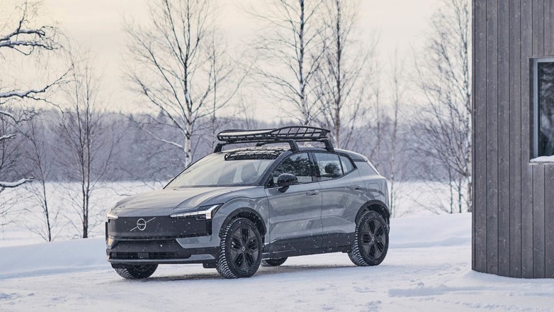 Volvo EX30 Cross Country