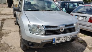 Warszawa sprzedała odholowane samochody. Na Dacię było aż 71 chętnych
