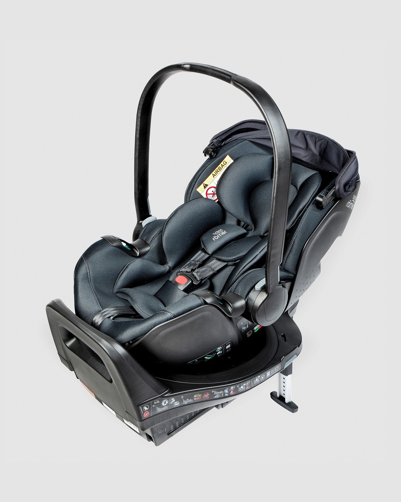 Wadliwy fotelik Britax Römer Baby Safe Pro  z podstawą Vario Base 5Z