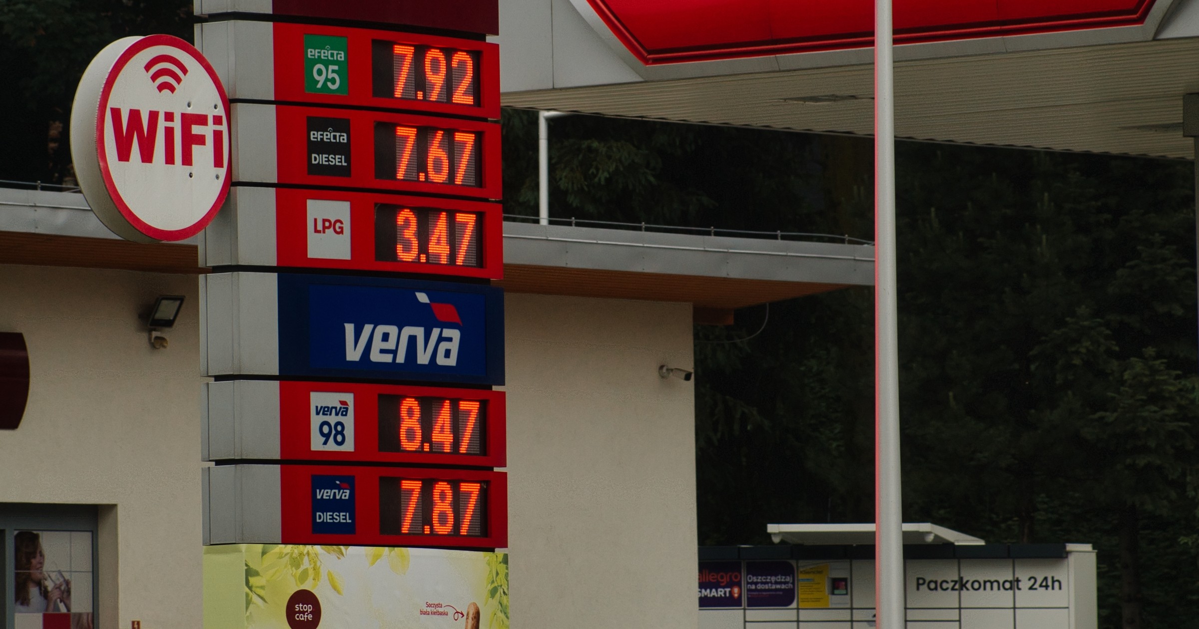 Są proste sposoby na oszczędzanie na paliwie. Nie tylko te zaproponowane przez Orlen