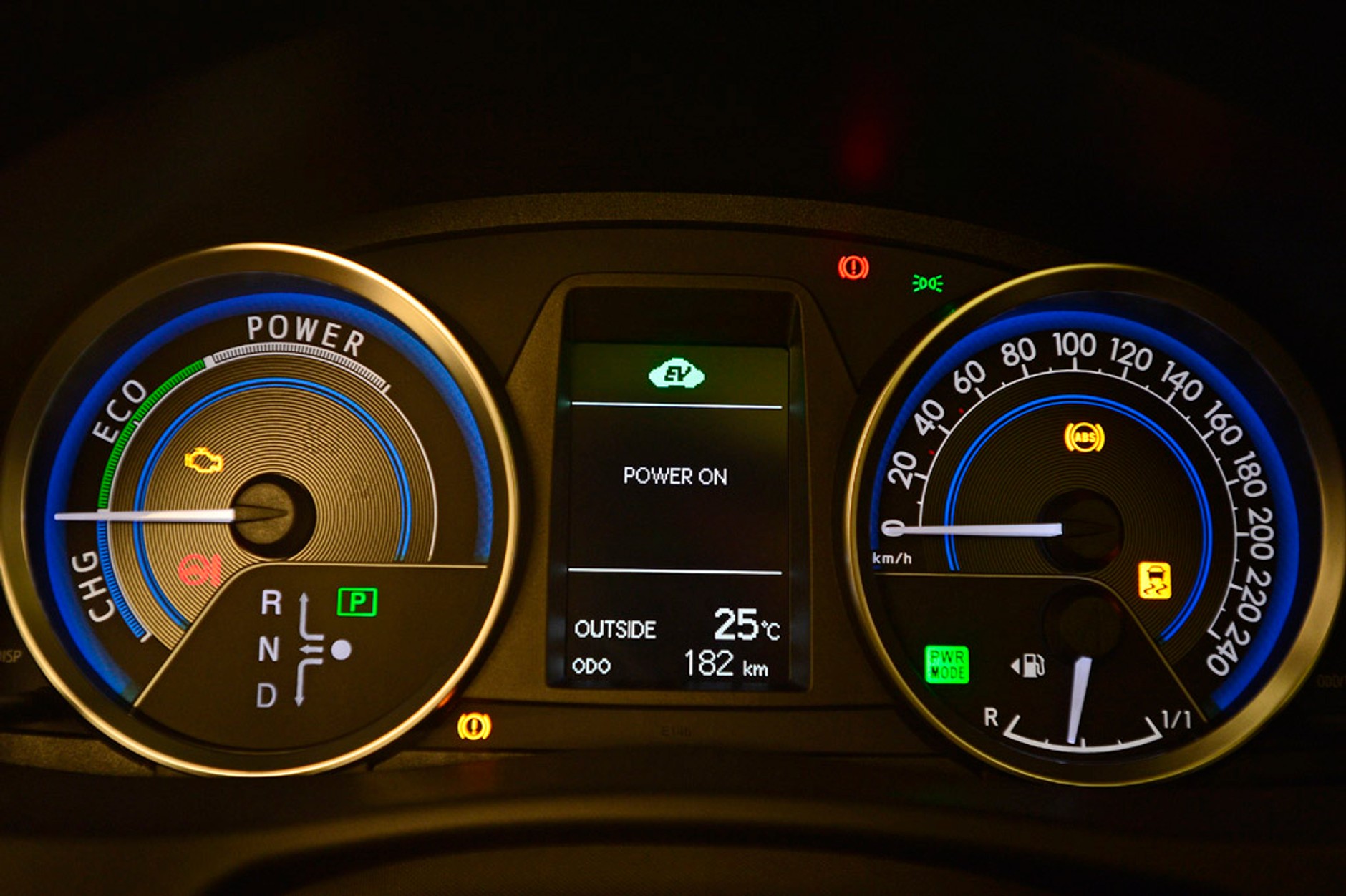 Już wiemy, jak wygląda nowa Toyota Auris!