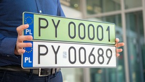 Nowe "PYrowe" tablice rejestracyjne w Poznaniu