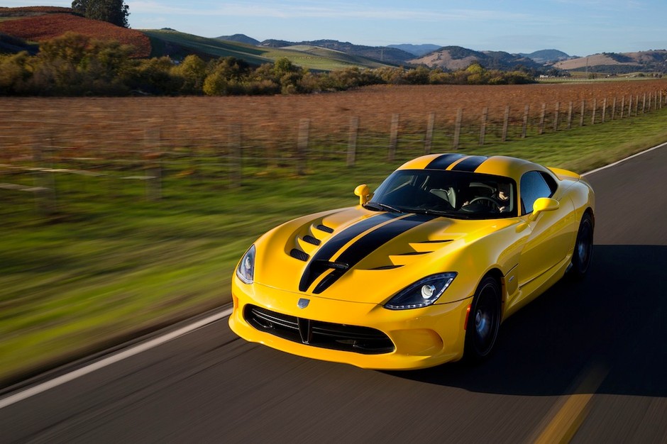 SRT Viper: amerykański drapieżnik