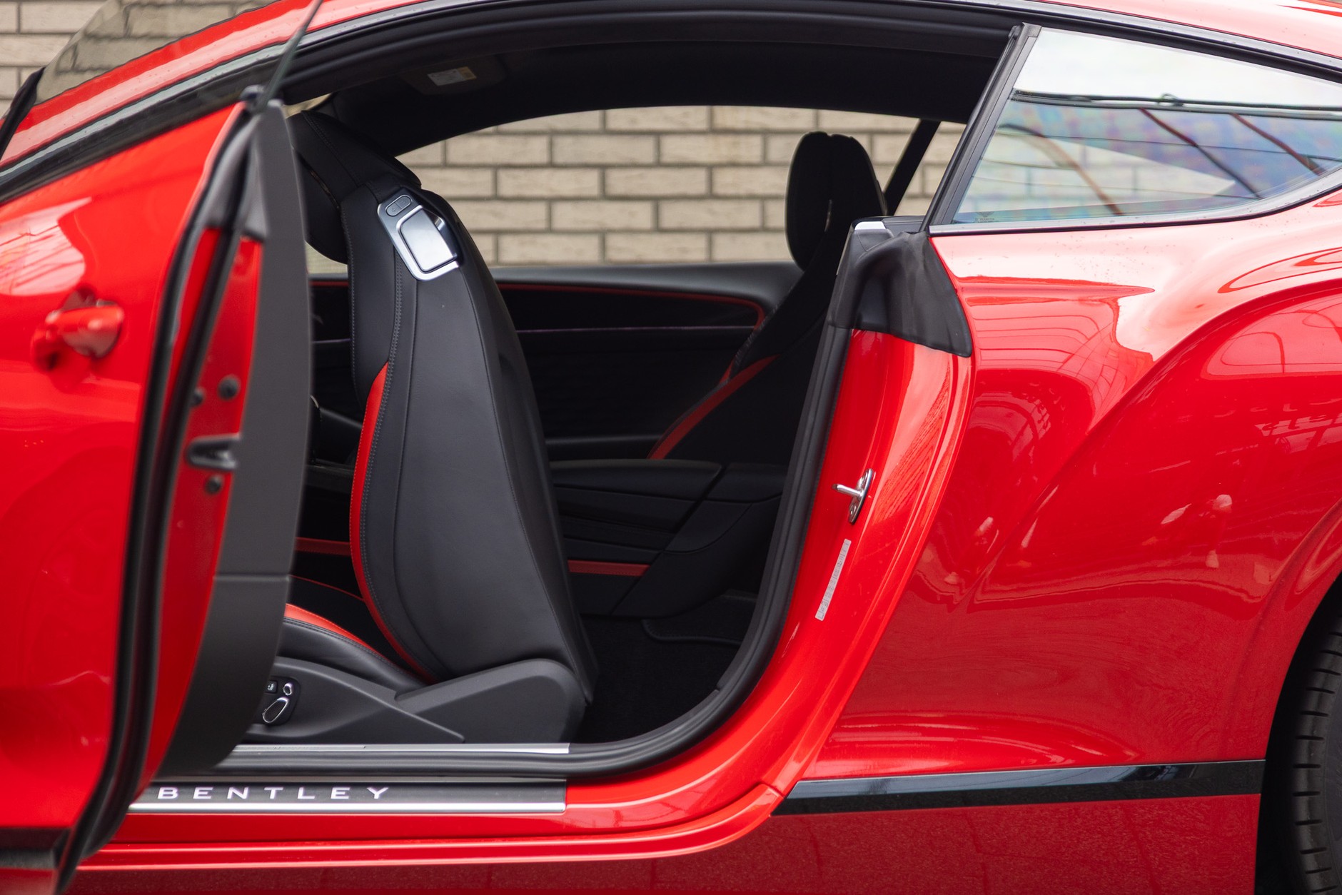 2025 Bentley Continental GT