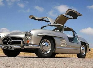 Mercedesy 300 SL Gullwing i 190 SL będą obchodzić 70. urodziny