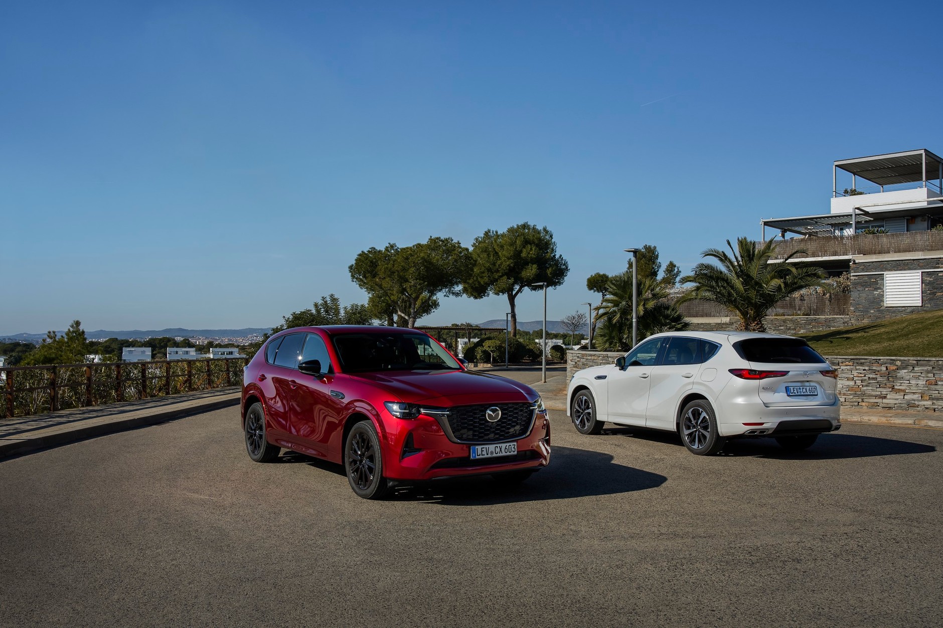 Mazda CX-60 2023 - do wyboru mocna hybryda lub diesel R6