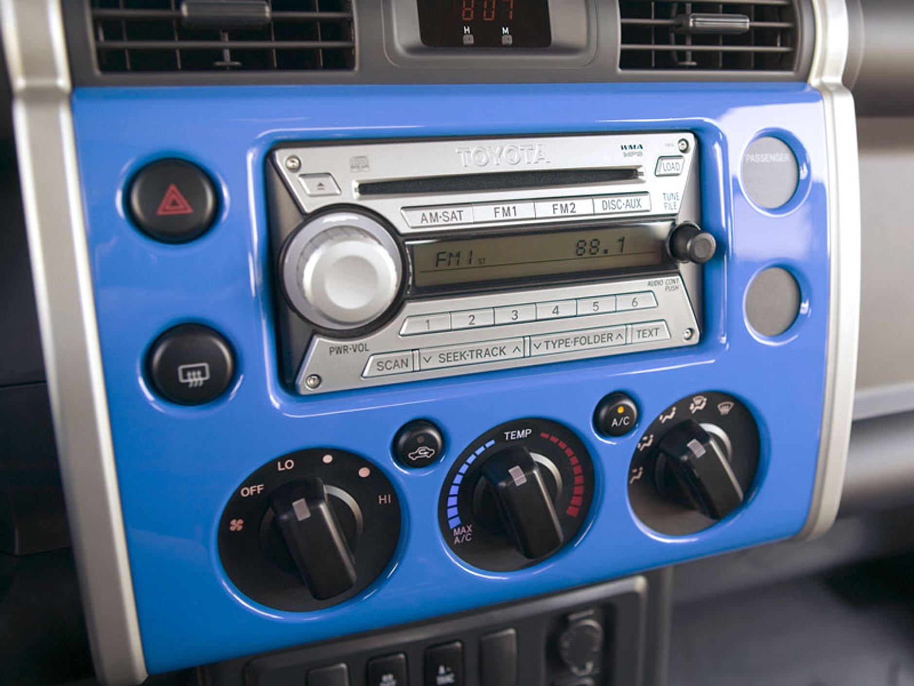 Toyota FJ Cruiser: zmodernizowany silnik dla modelu w stylu retro