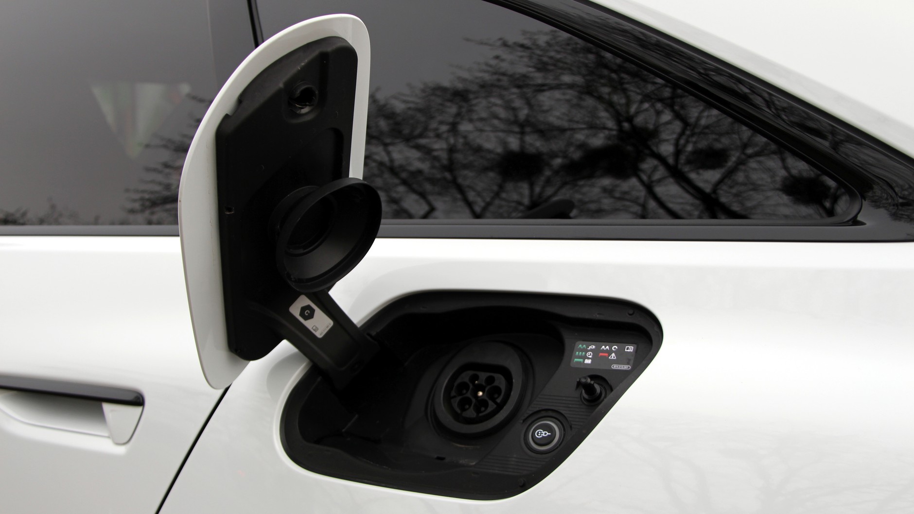 Audi A5 Avant e-hybrid