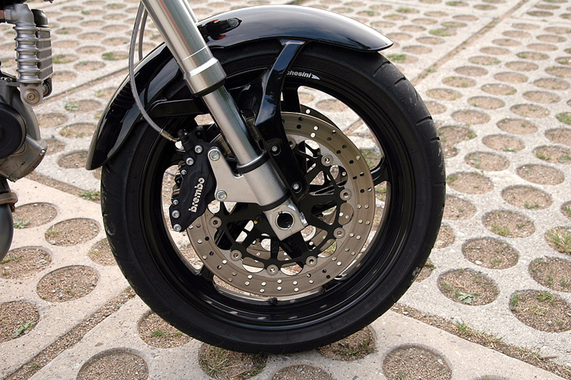 Ducati Monster S2R 1000: stary znajomy (test)