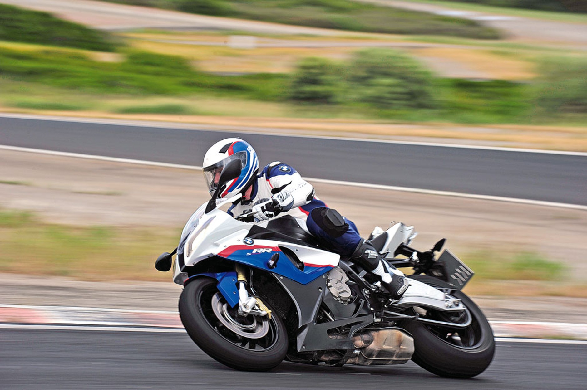 Lato na torze: niech żyje wolność!