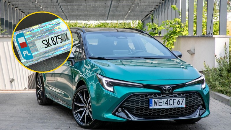 Naklejka rejestracyjna