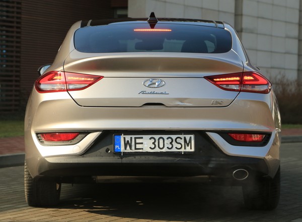 Hyundai i30 Fastback 1.4 T-GDI – bardzo ładna alternatywa | TEST