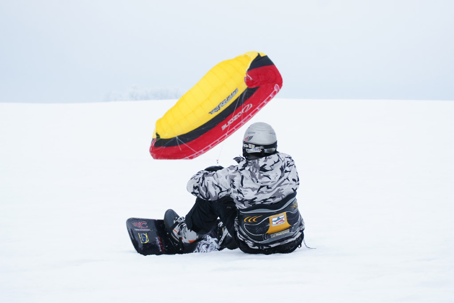 Sporty w terenie: żeglarstwo lodowe oraz snowkite