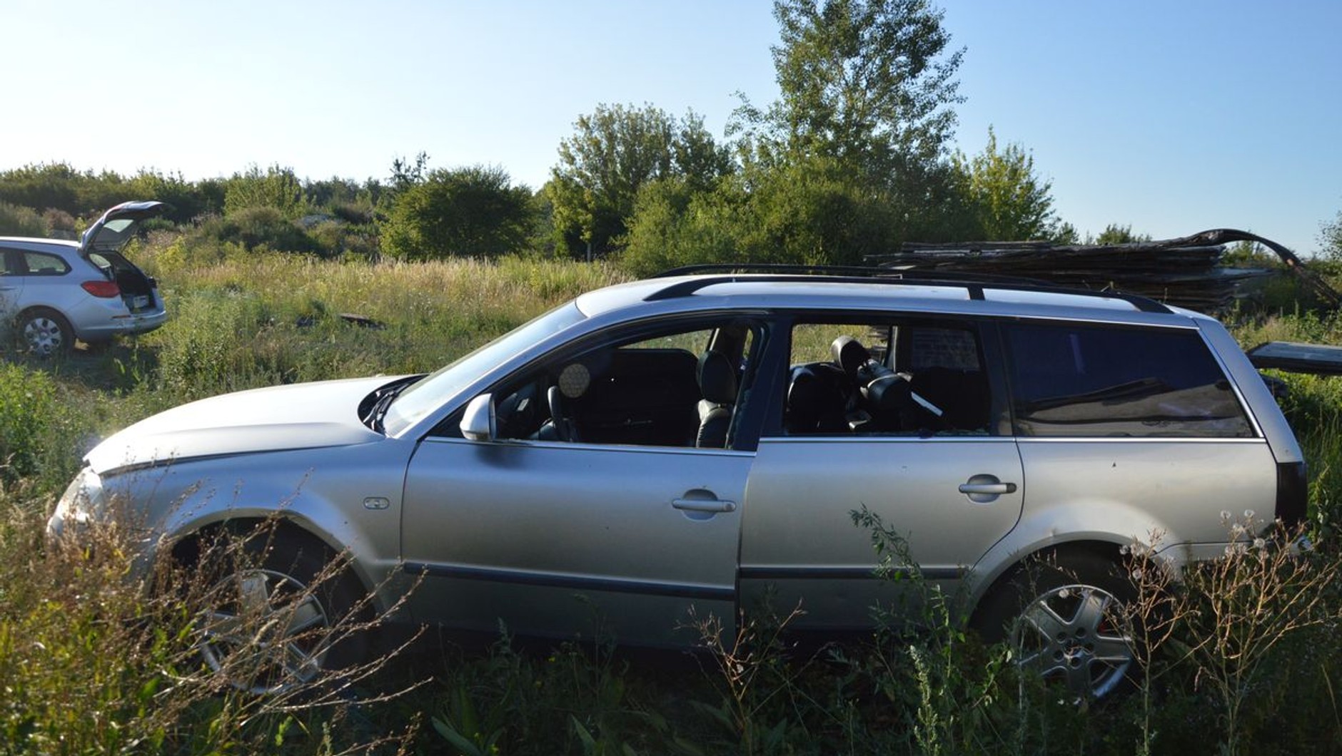 Jeden z dwóch skradzionych wcześniej samochodów