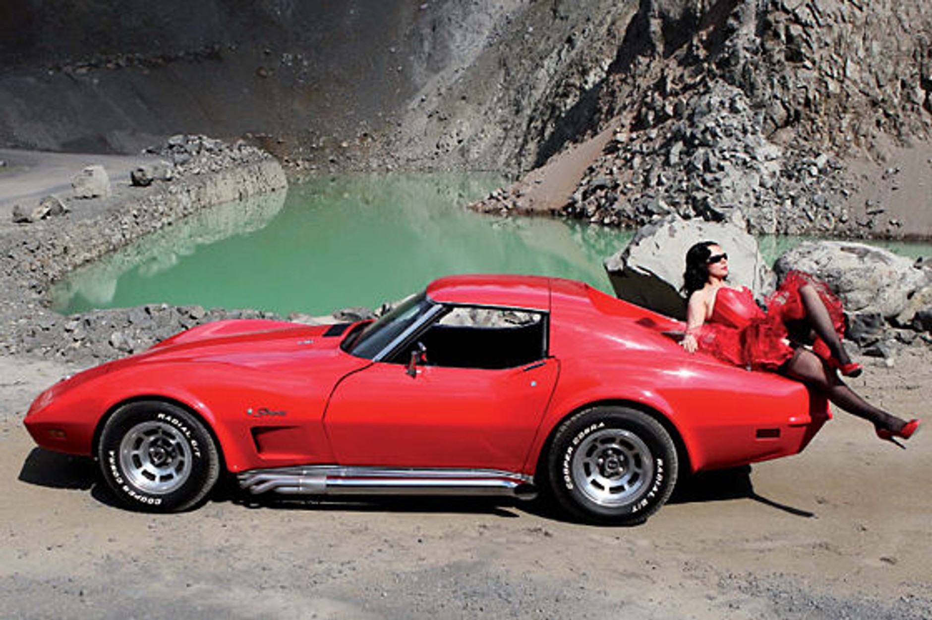 Amerykańskie auta i dziewczyny - zdjęcia