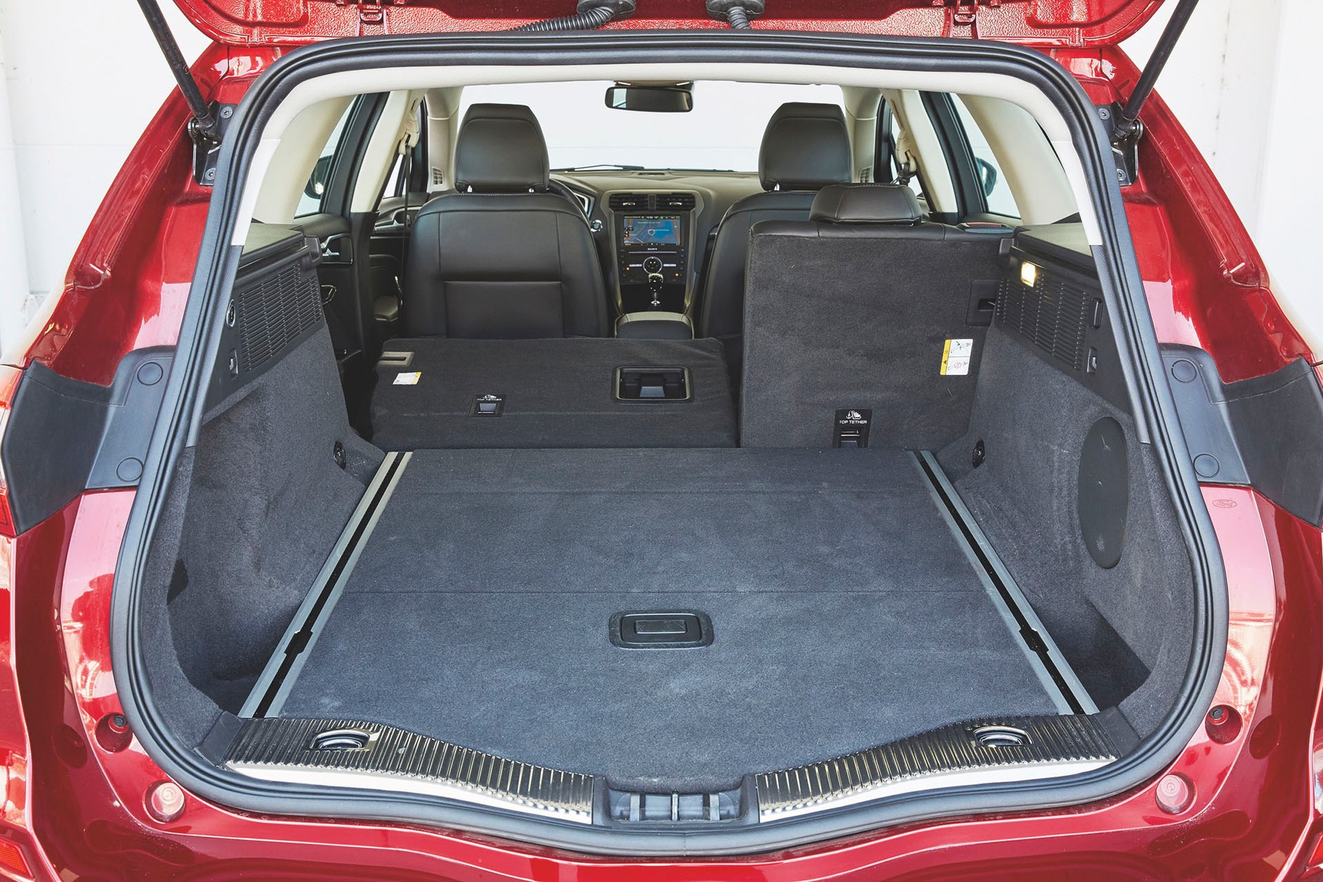 Test Forda Mondeo na dystansie 100 tys. km - test zaliczony, ale z przygodami