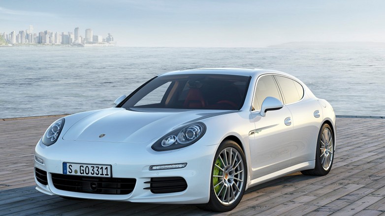 Drugie wcielenie Porsche Panamery