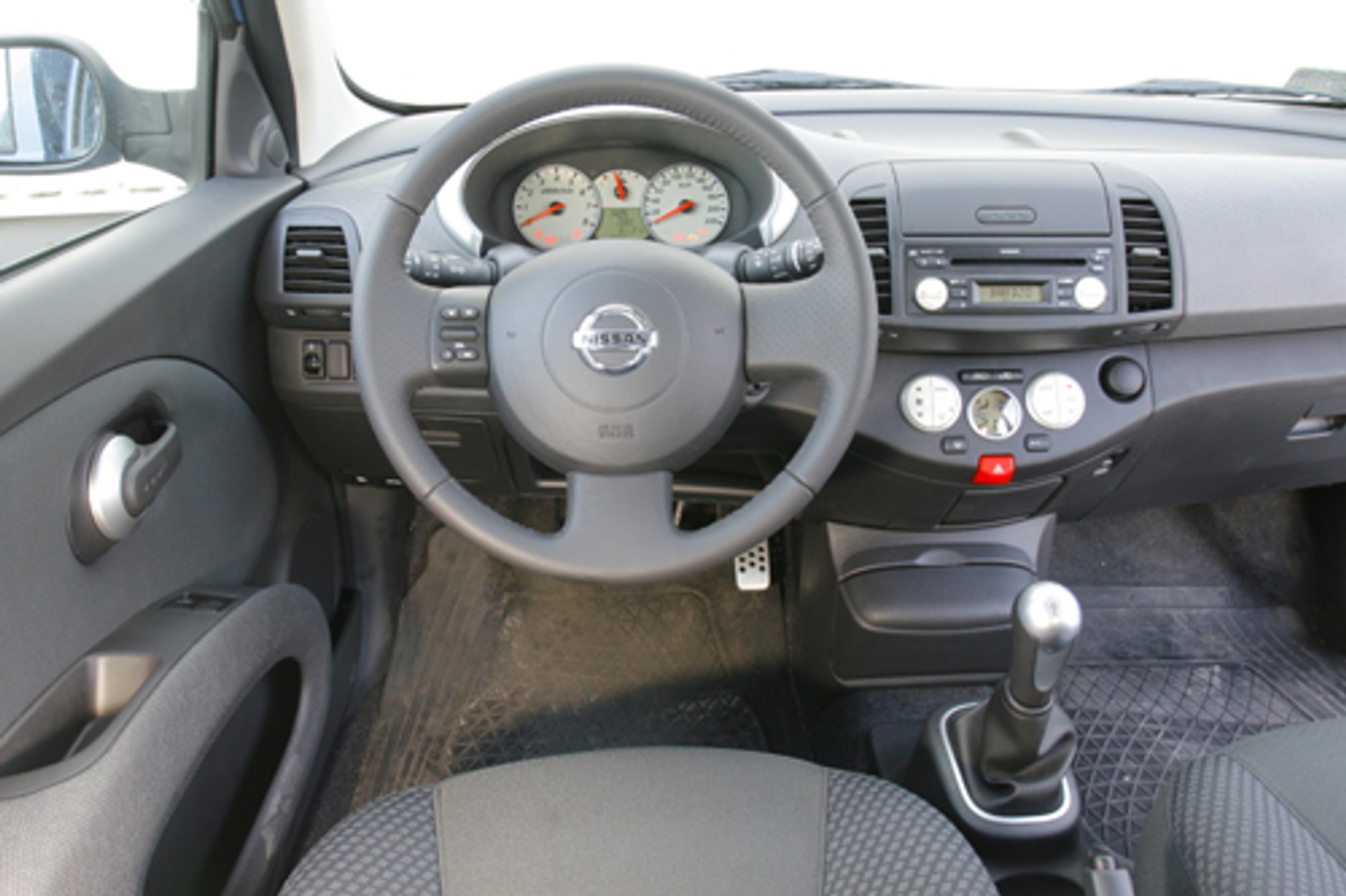 Nissan Micra 160 SR - Ze sportowym zacięciem