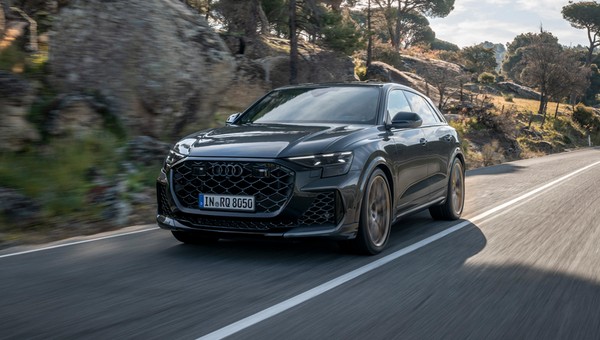 Audi pokazało najmocniejsze spalinowe auto w historii marki. Oto RS Q8 Performance
