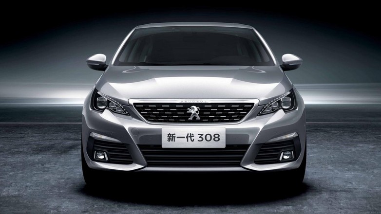 Peugeot 308 Sedan