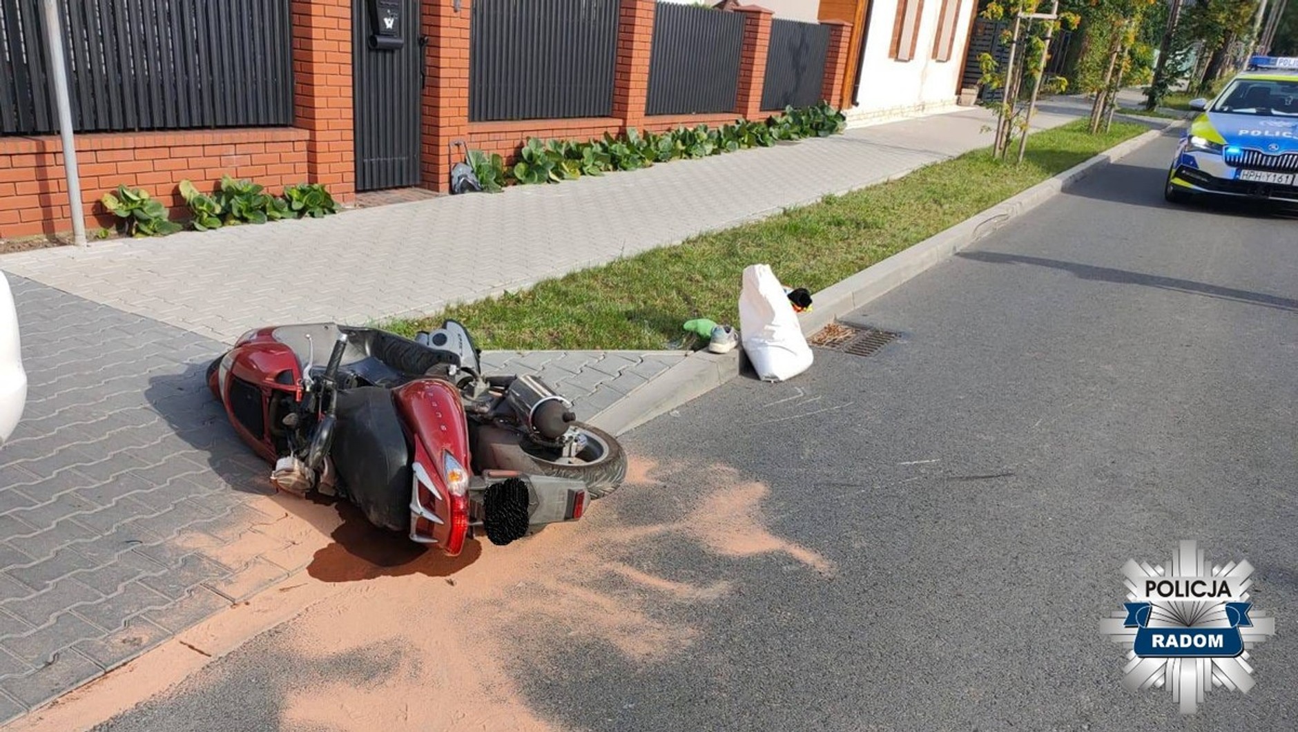 Obraz pochodzący z serwisu https://mazowiecka.policja.gov.pl/wra/aktualnosci/99544,Wypadek-z-udzialem-motorowerzysty.html
