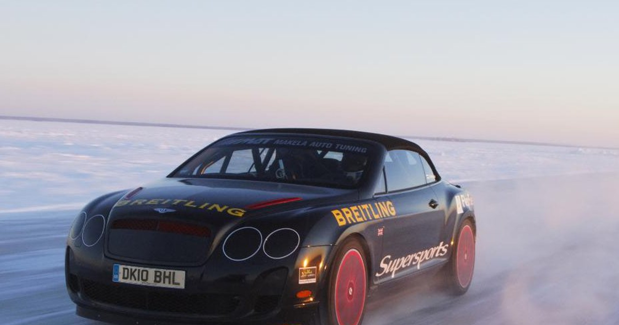 Bentley Supersports Cabrio najszybszy na lodzie