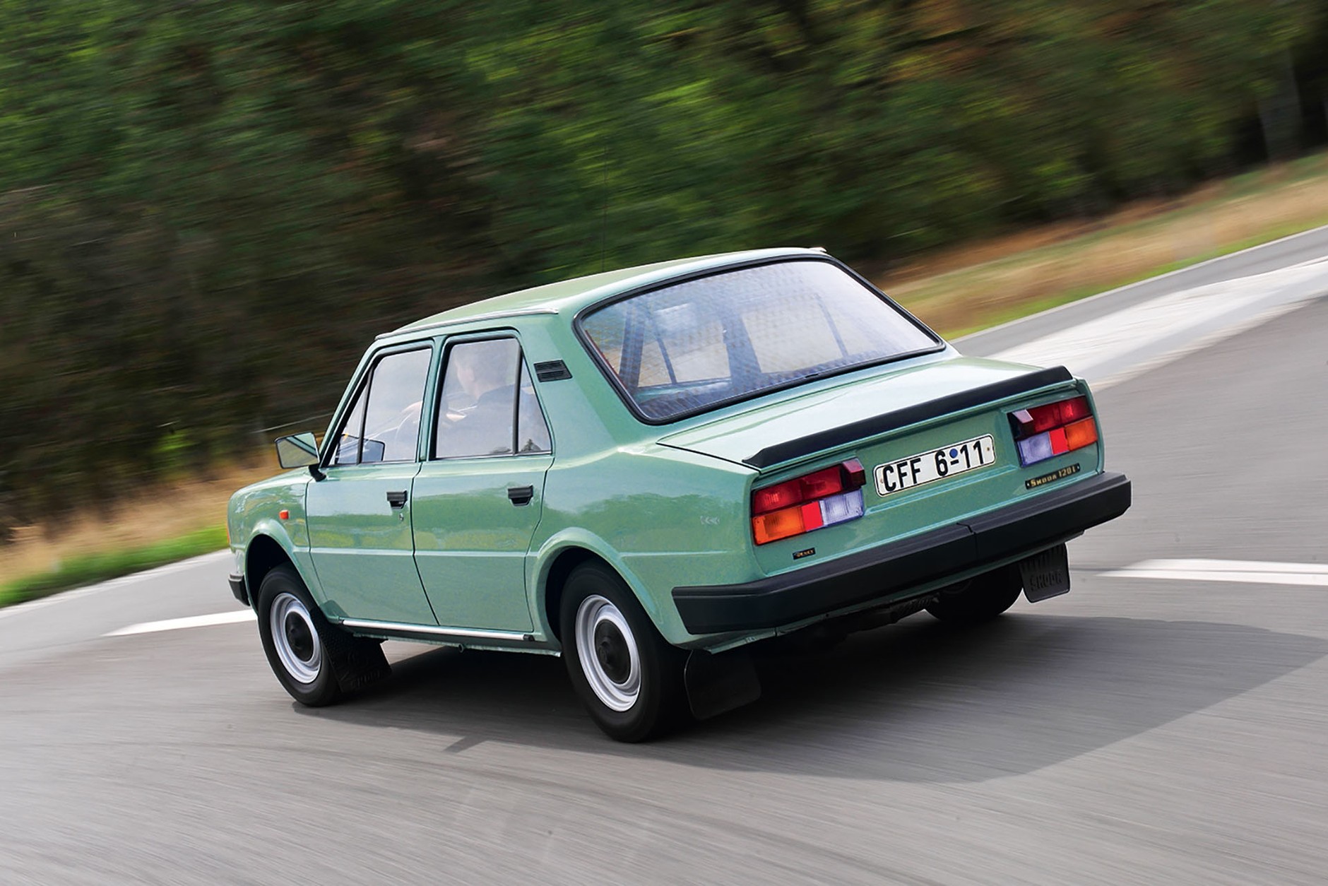 Skoda 120 L - tylnosilnikowa radość po czesku