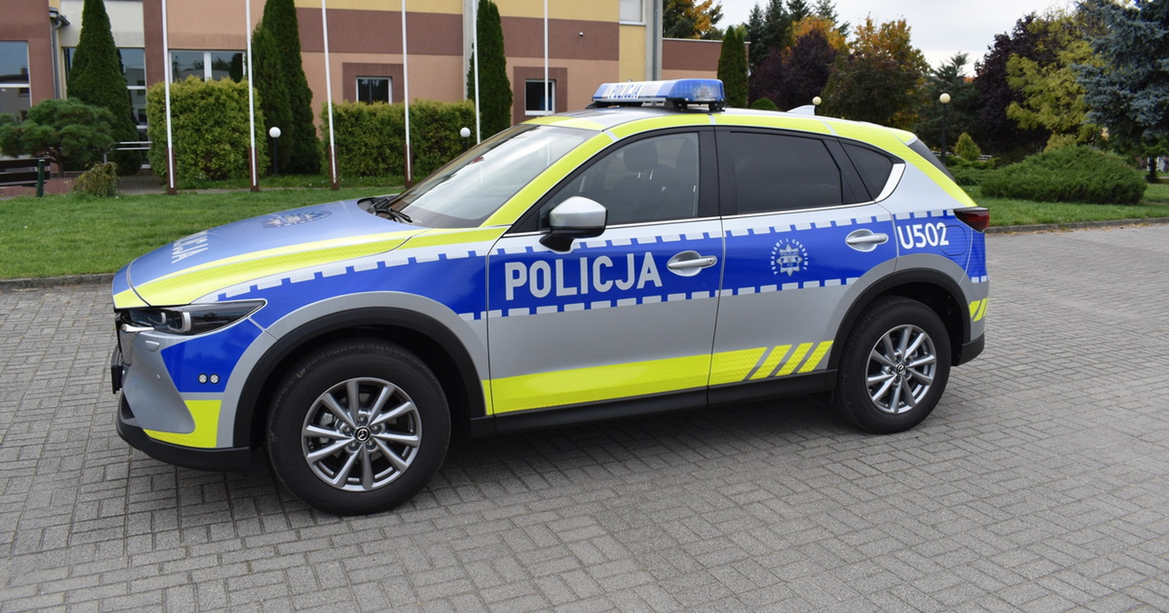 Mazda CX-5. Radiowóz policji w nowym malowaniu