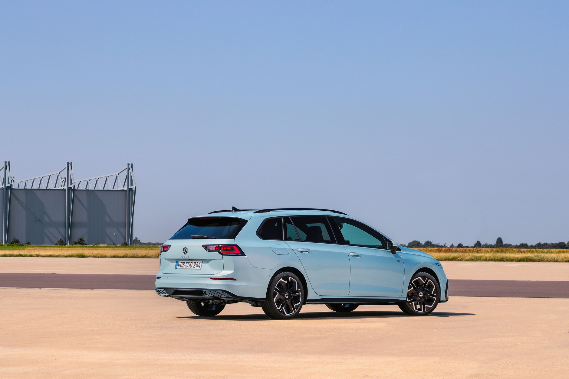 Volkswagen Golf Variant 8 R-line po liftingu