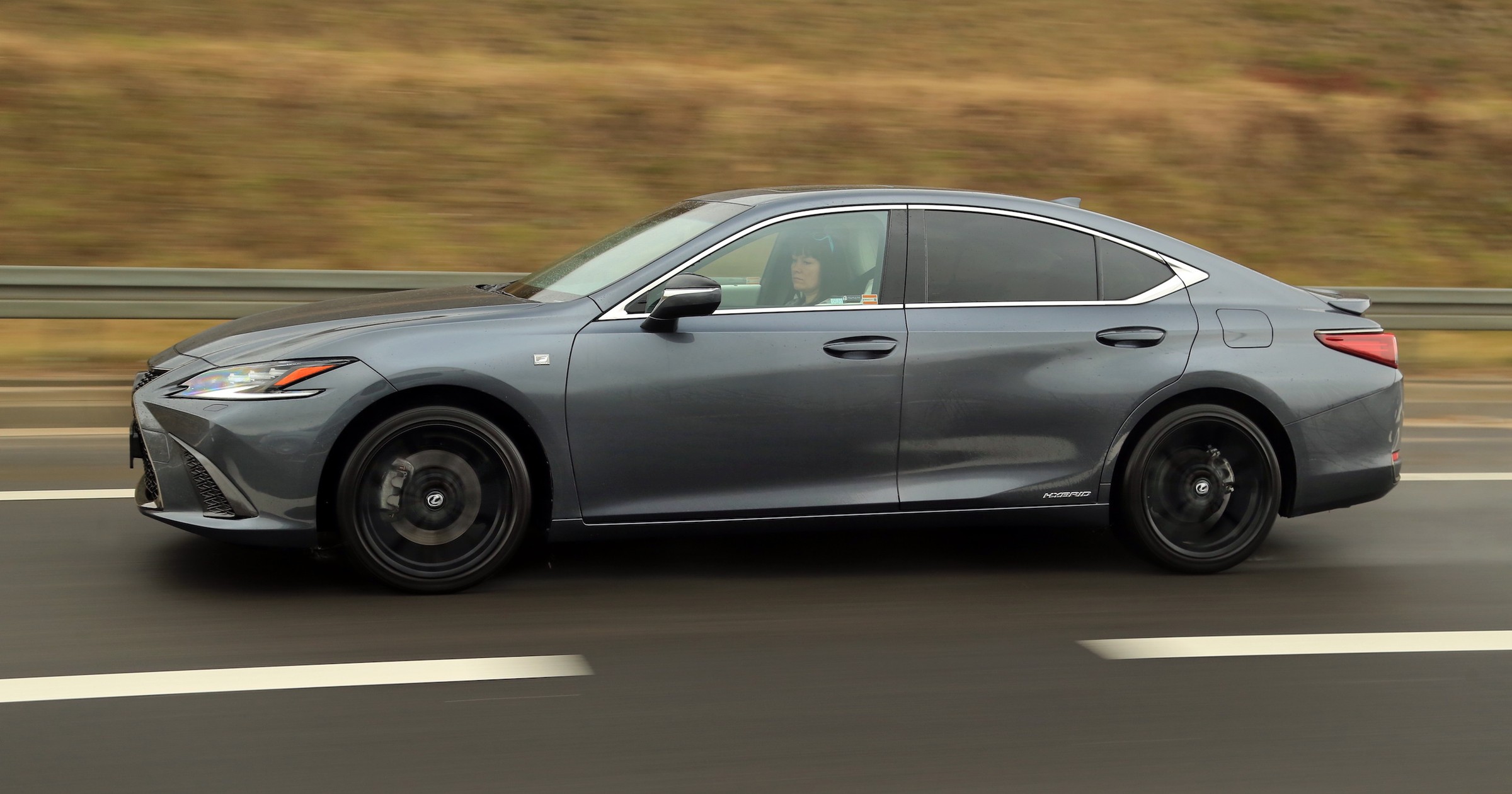 Lexus ES 300h - zdj. ilustracyjne