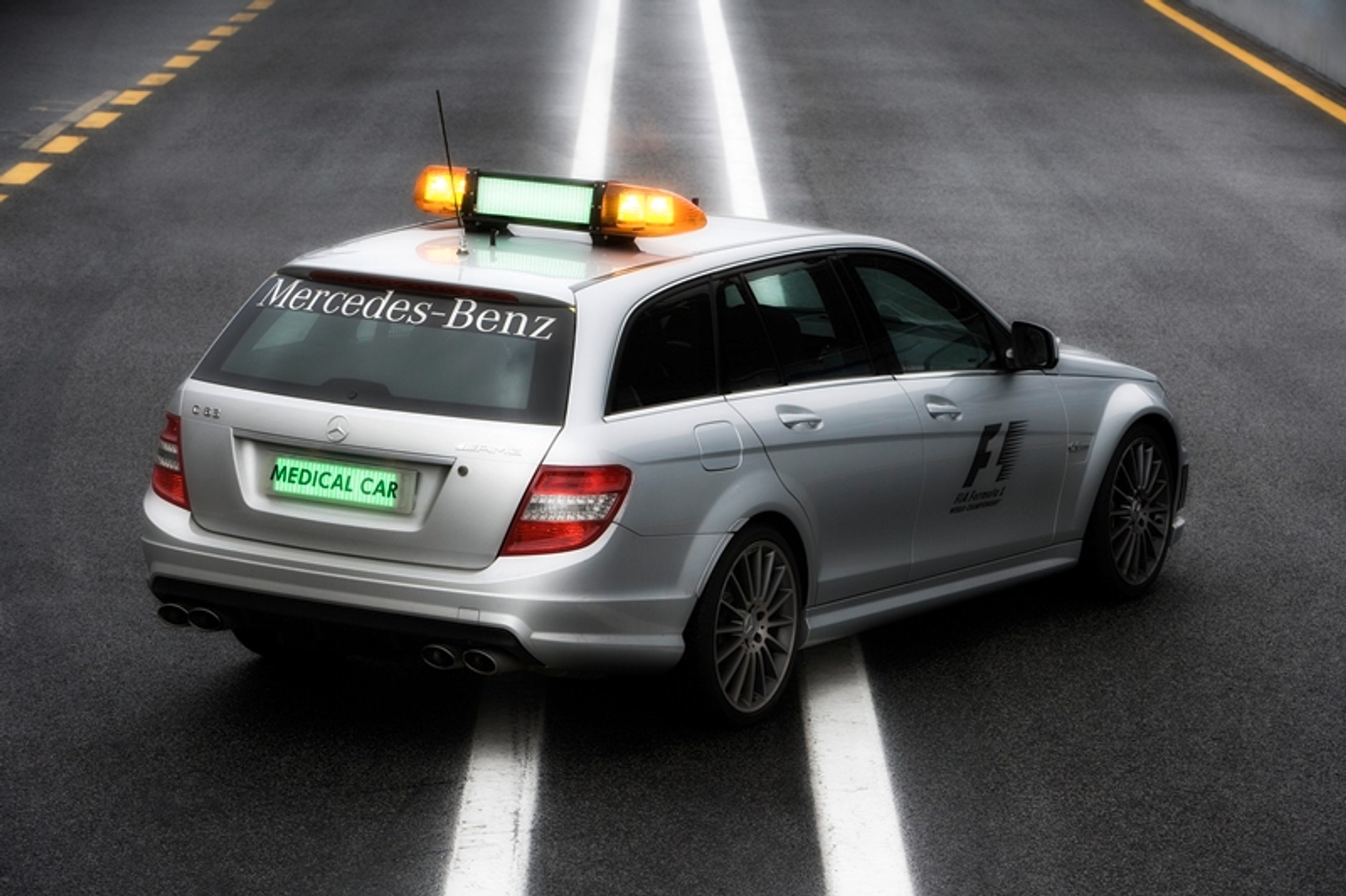 Mercedes SLS AMG to najszybszy safety car świata, ale znalazłem jeszcze kilka ciekawszych