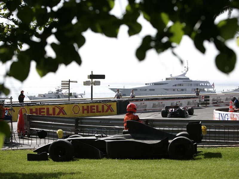 Grand Prix Monaco 2007: dziewczyny, gwiazdy filmu i F1 fotografował Jiří Křenek