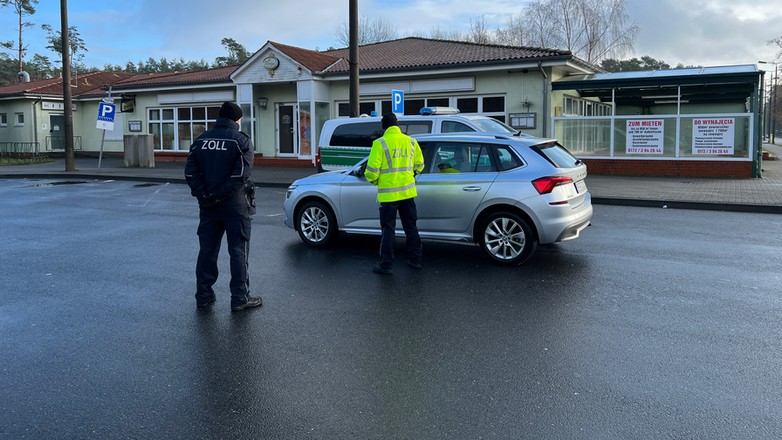 Niemcy, granica polsko-niemiecka, celnicy, kontrola celna, kontrola graniczna