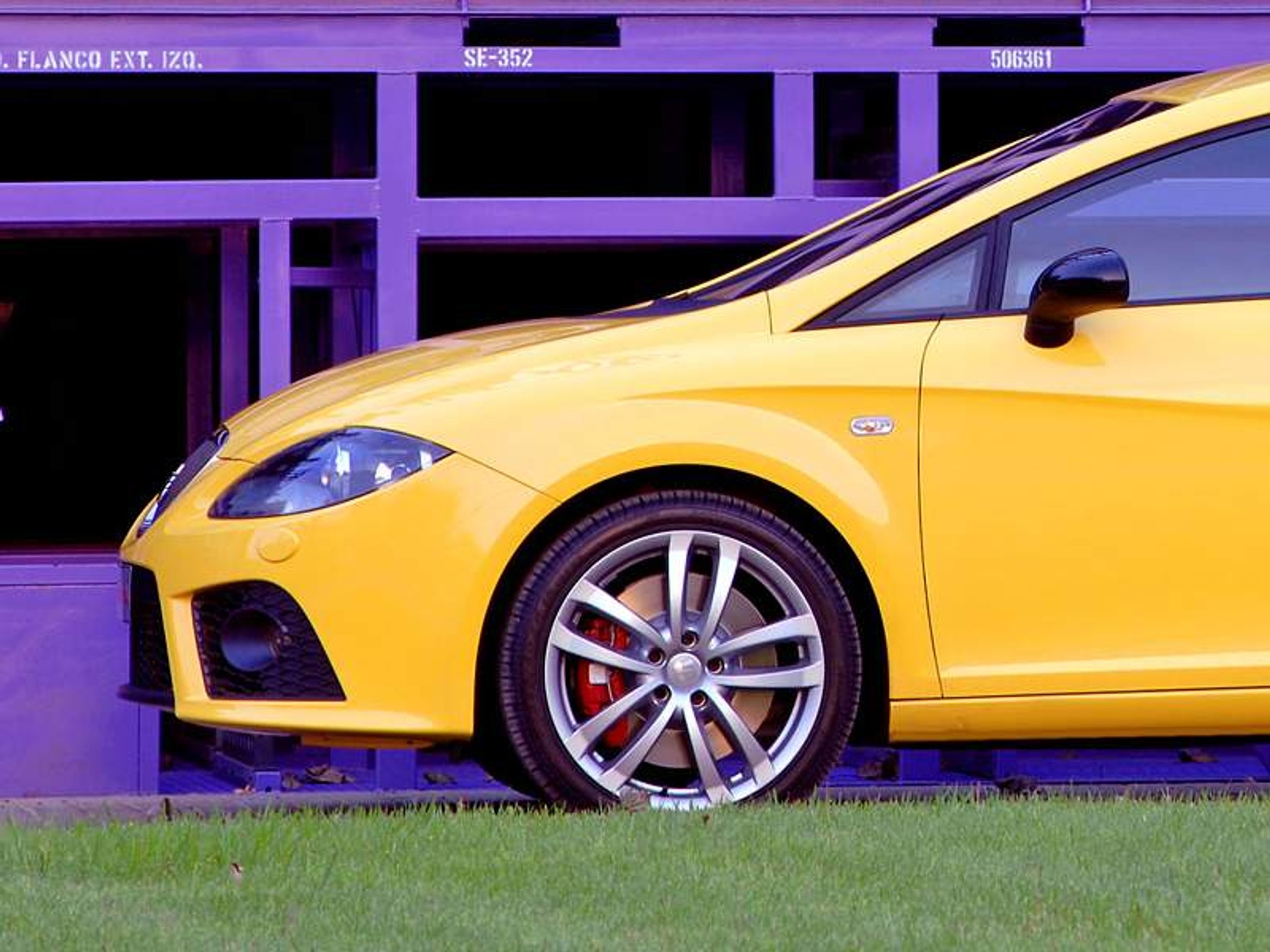 Seat Leon Cupra: pierwsze zdjęcia