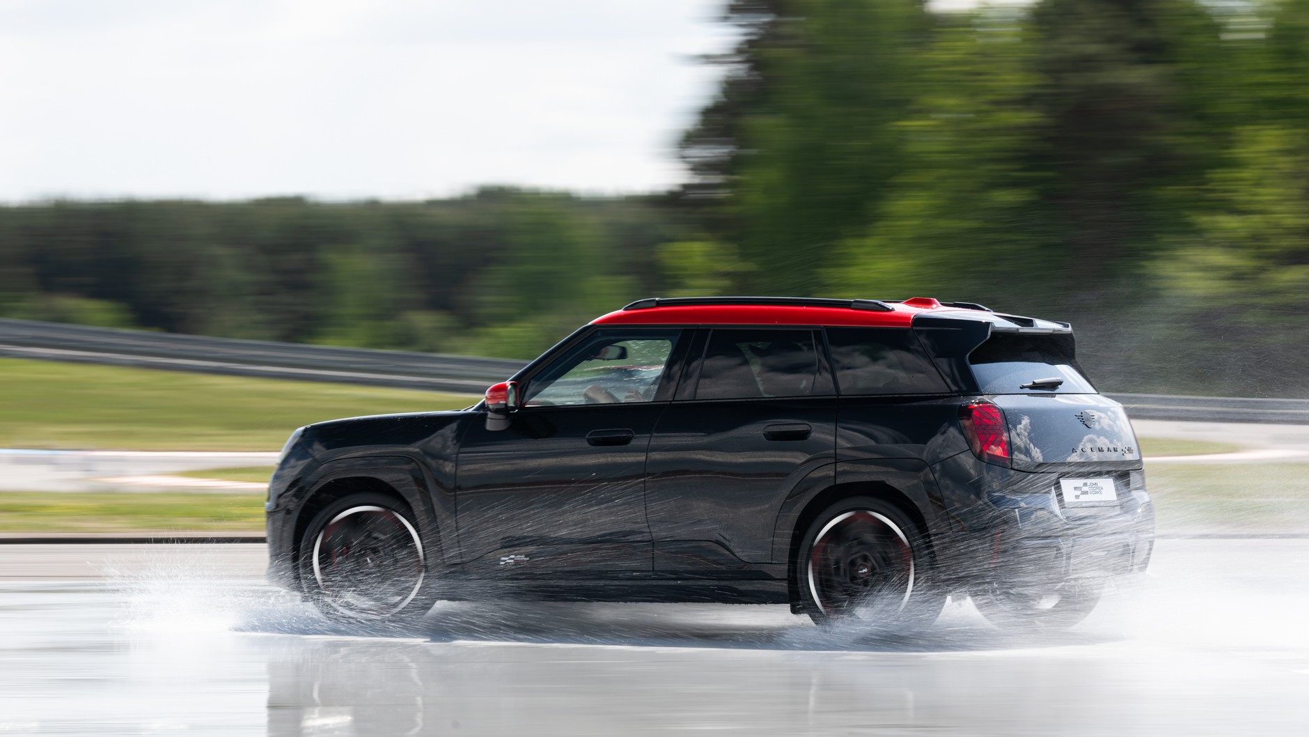 MINI Aceman JCW