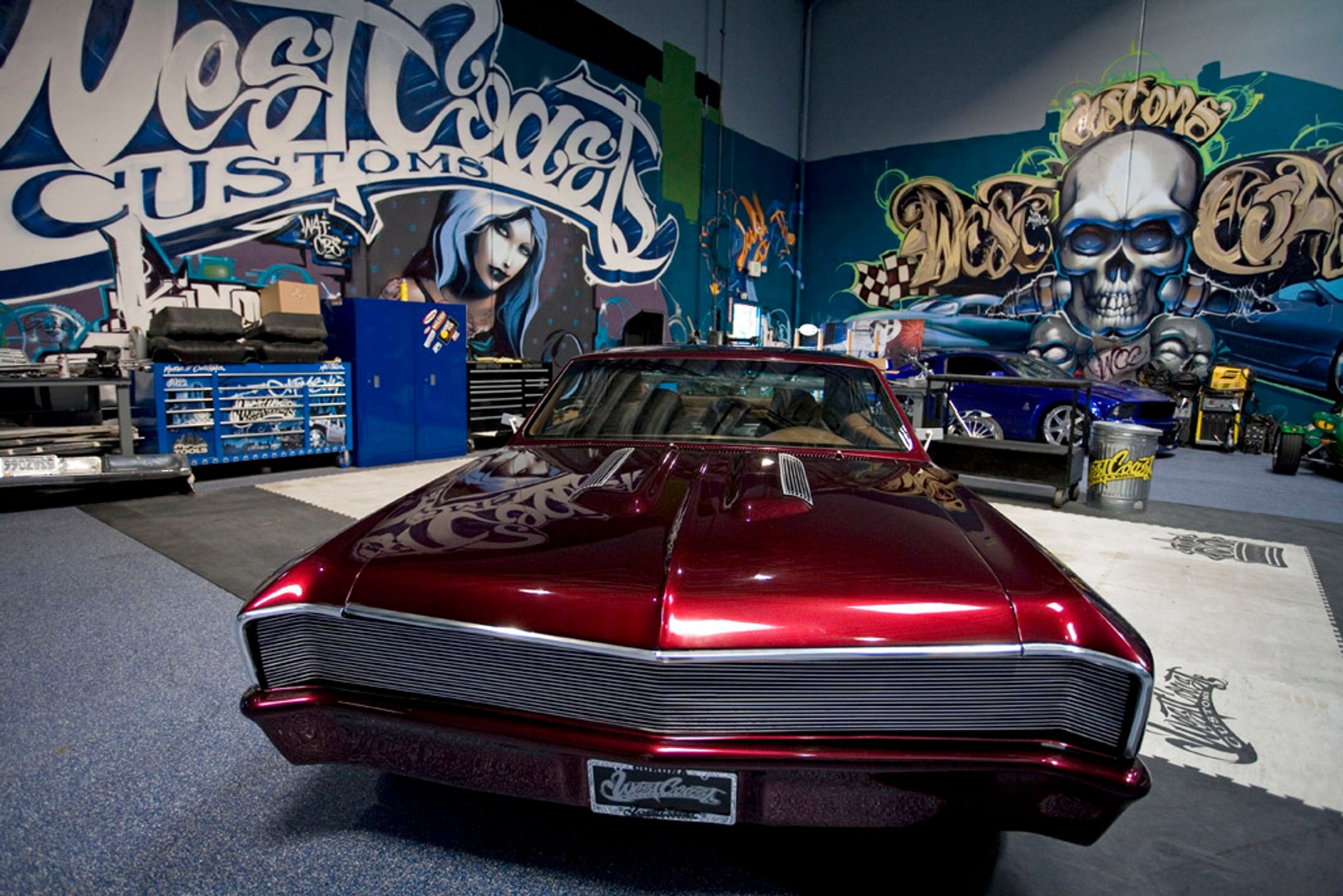 Jak pracuje West Coast Customs?