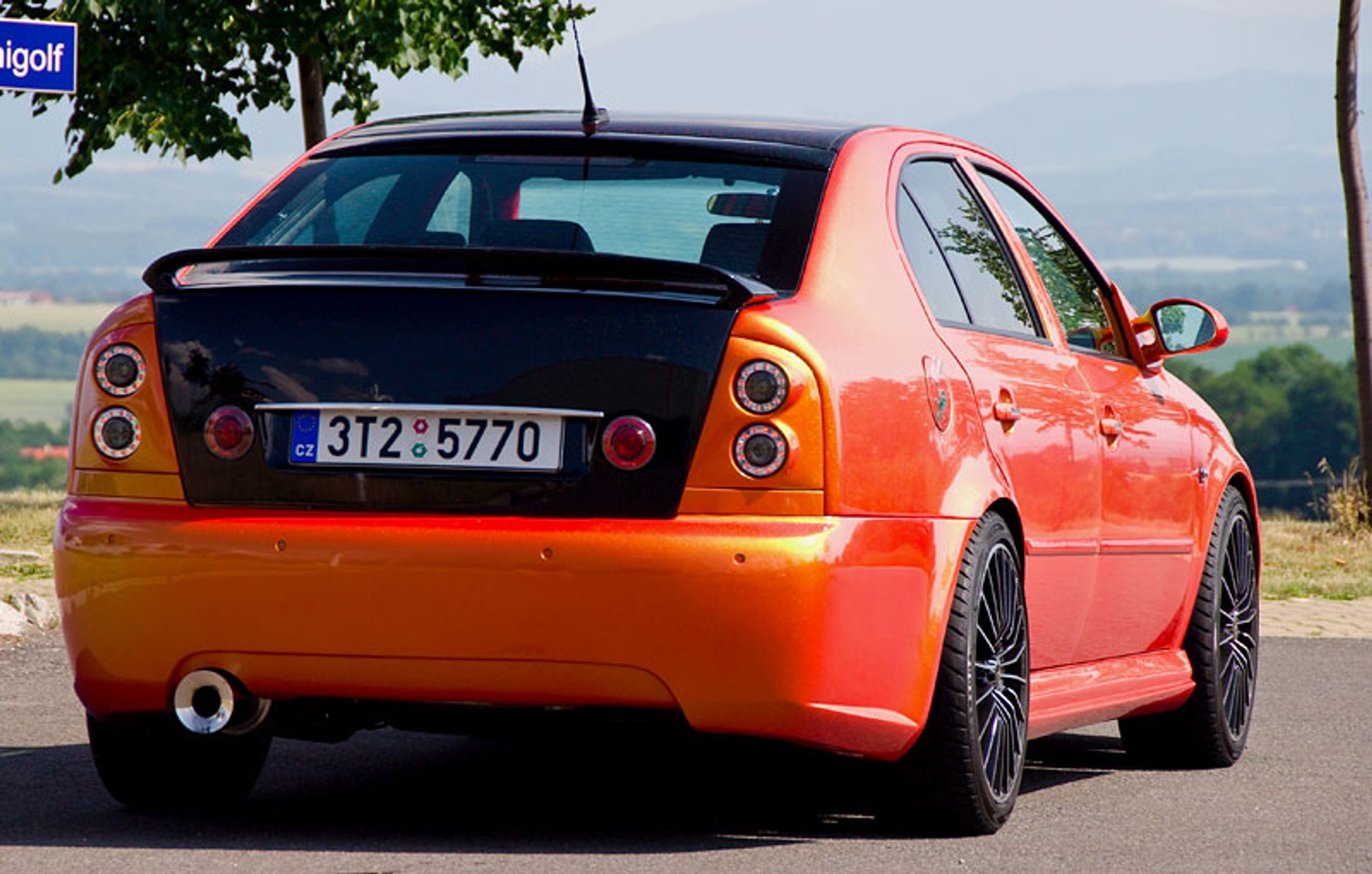 Garaż tunera: Škoda Octavia –  kameleon na sterydach