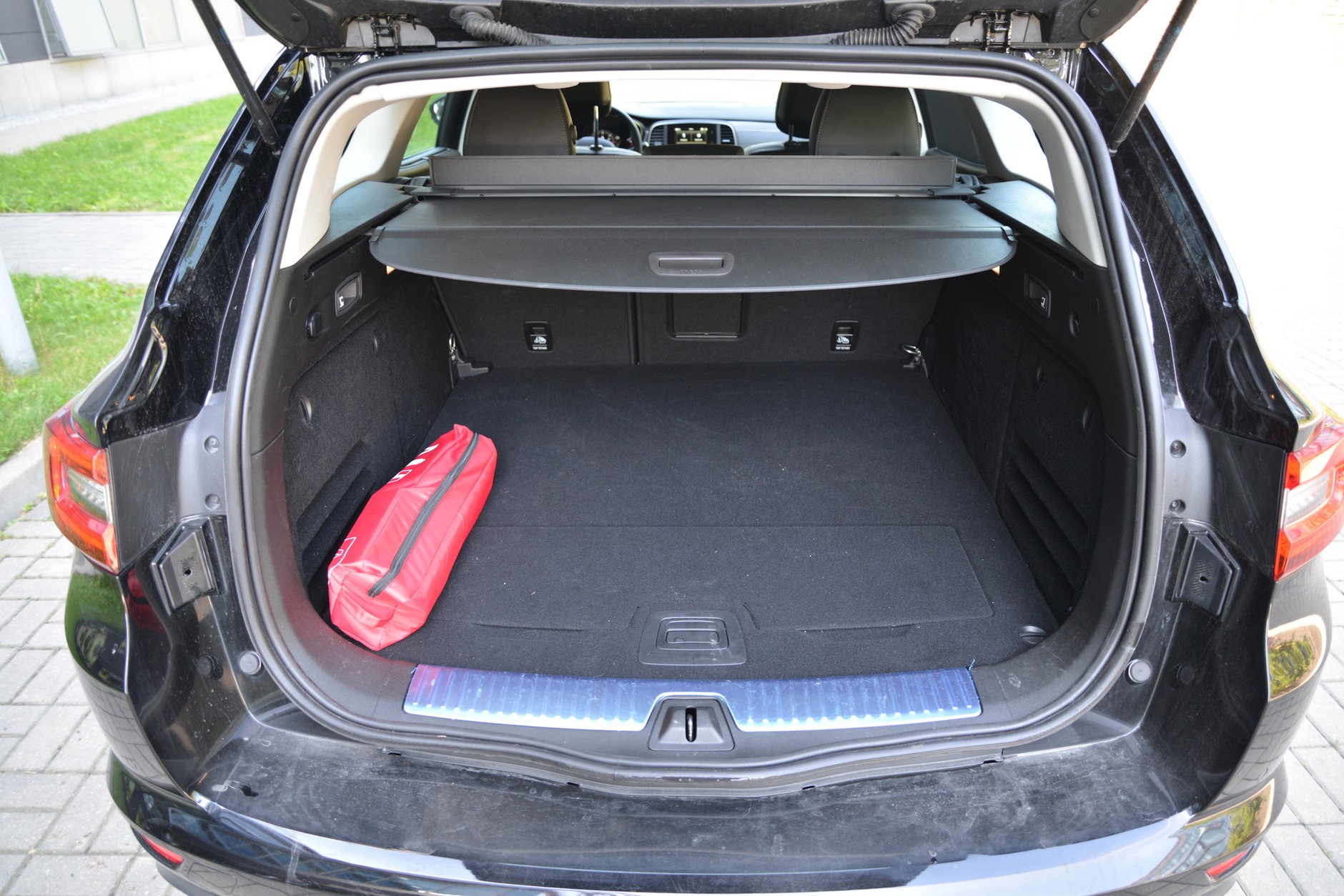 Renault Talisman Grandtour Intens Blue DCI 150
