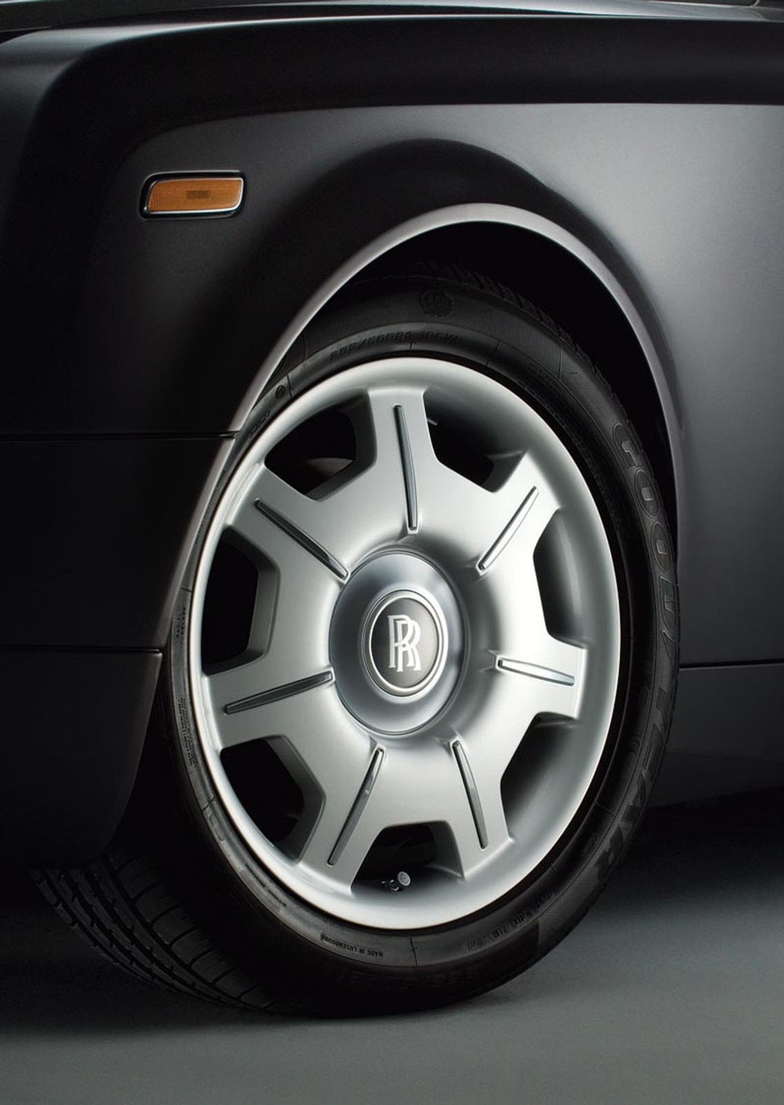 Genewa 2008: Rolls-Royce Phantom Coupé - dwudrzwiowy arystokrata