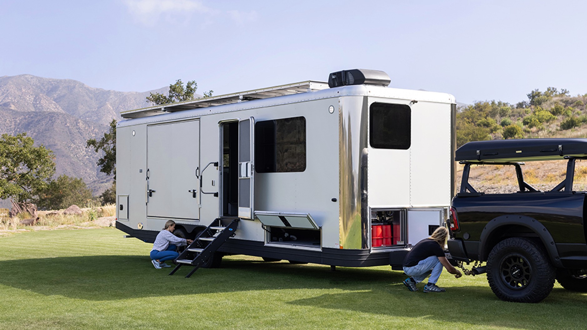 Przyczepa kempingowa Living Vehicle